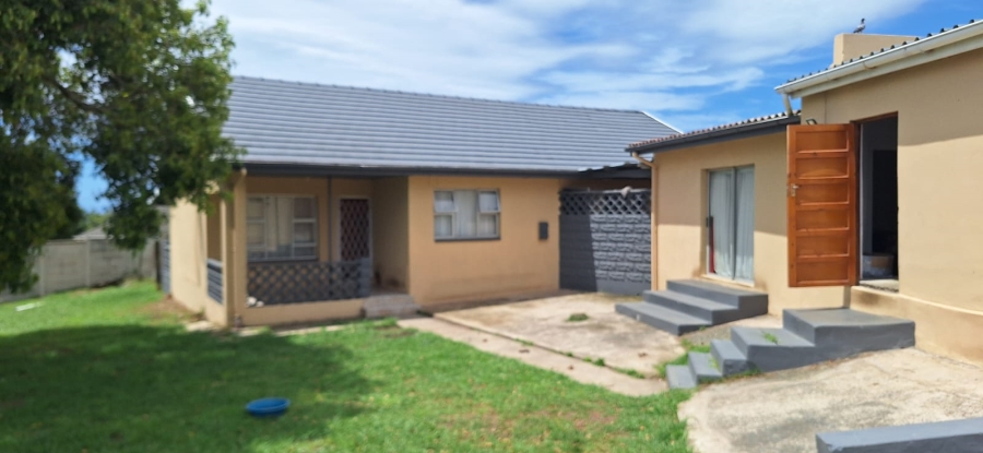 3 Bedroom Property for Sale in Amalinda Eastern Cape